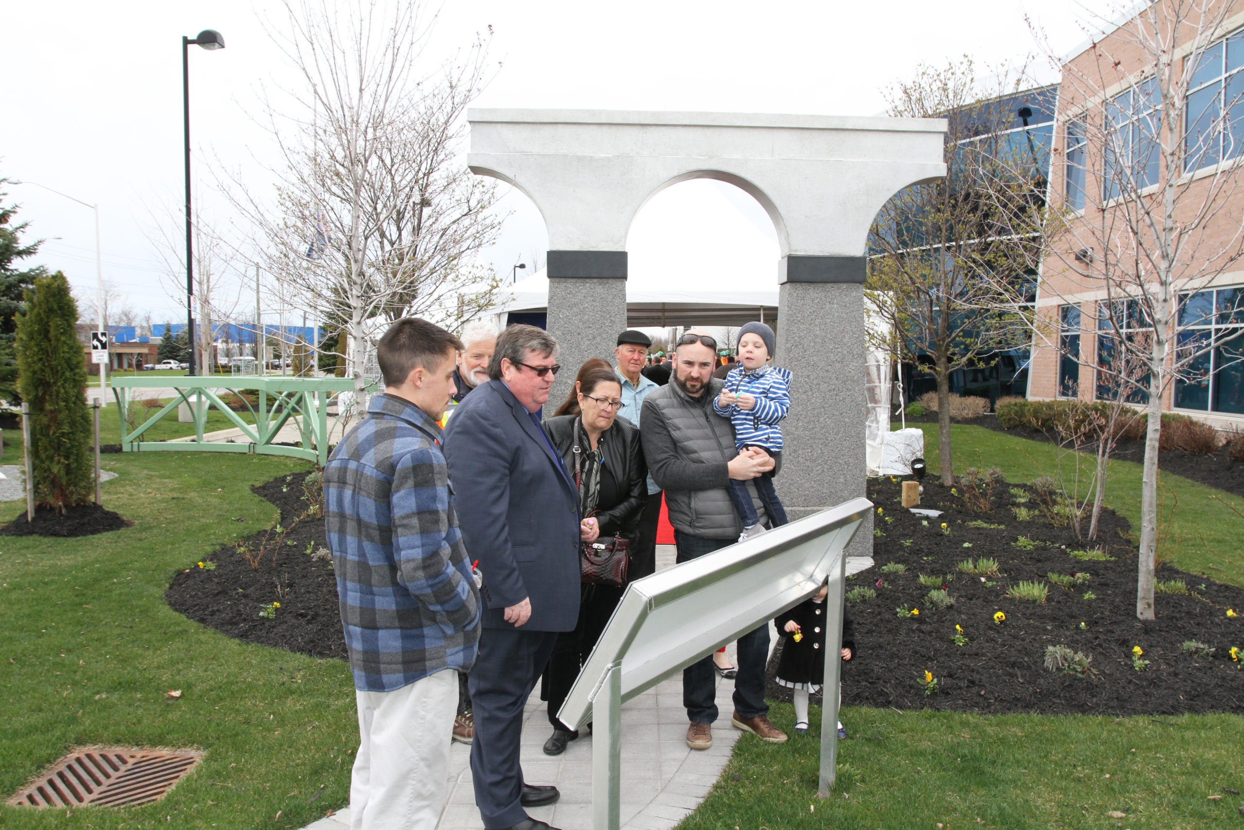 Business Manager Mike Gallagher joined families at the Local 793 memorial in Oakville.