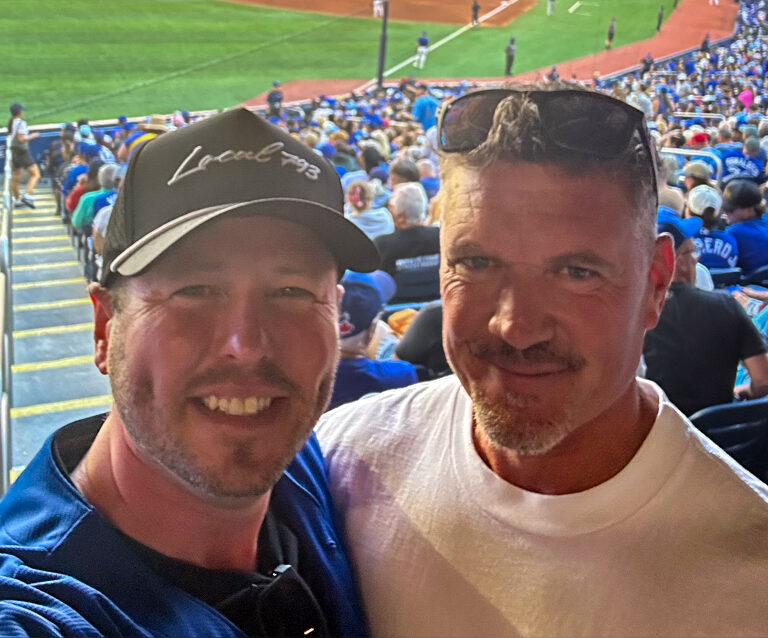 20250928_201618209_iOS