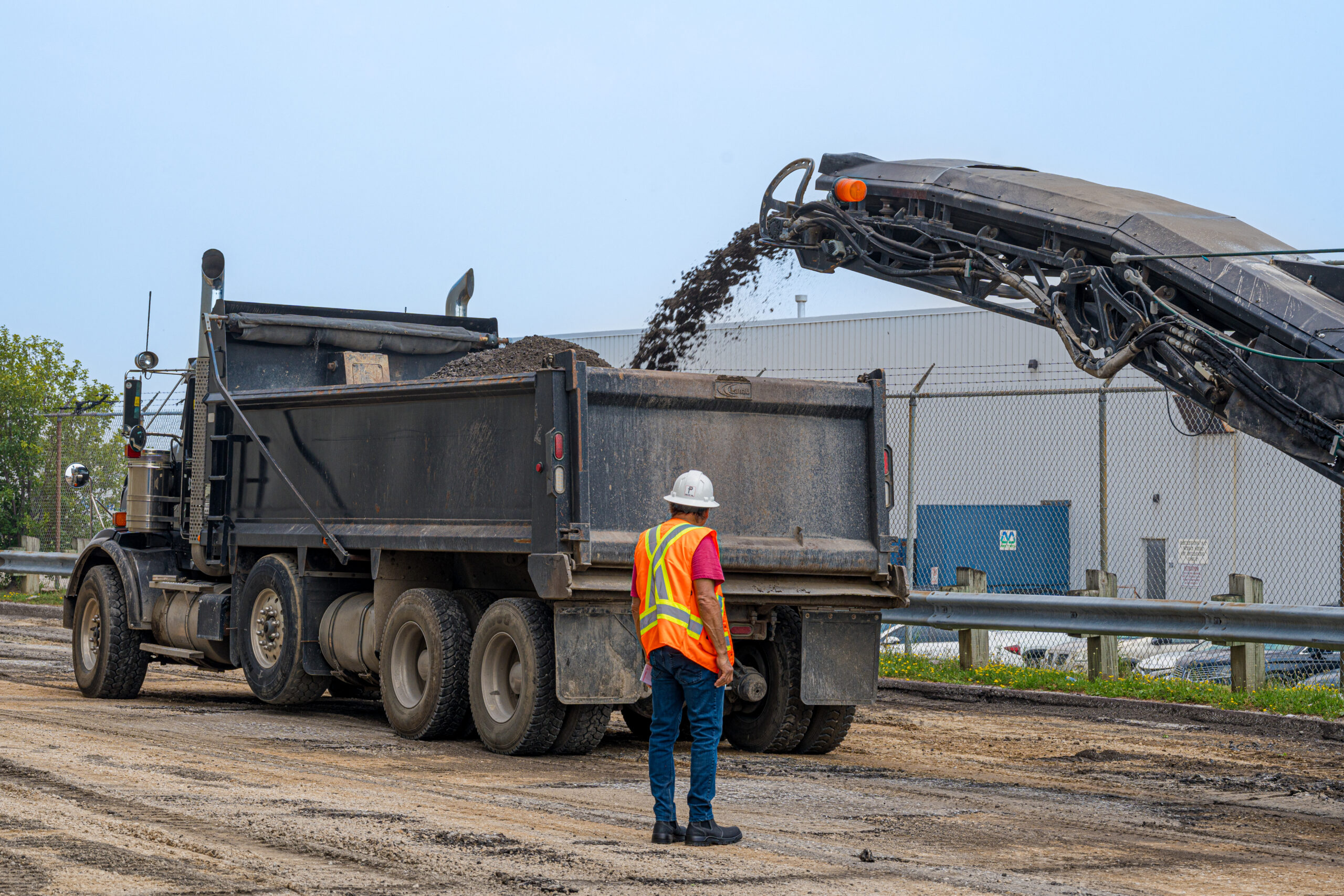 25_793_1700DrewRoadPaveAl-10