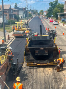 Brennan Paving with Port Colborne paving crew - Image