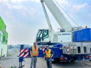 Local 793 Crew Help Build Housing in Thunder Bay - Image